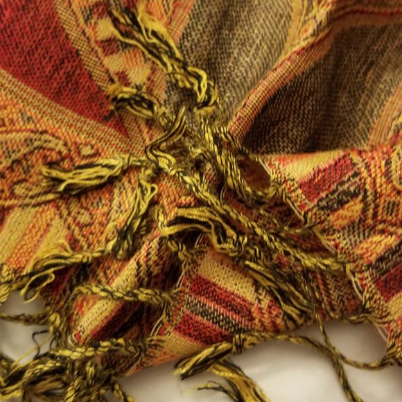 *HP*  NWT Pashmina Red Orange Blue 100% Viscose - Picture 3 of 8